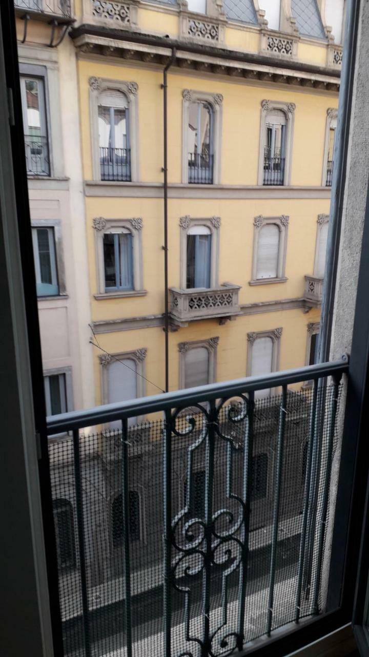 Residence Borgonuovo Uno Apartments Mediolan Zewnętrze zdjęcie