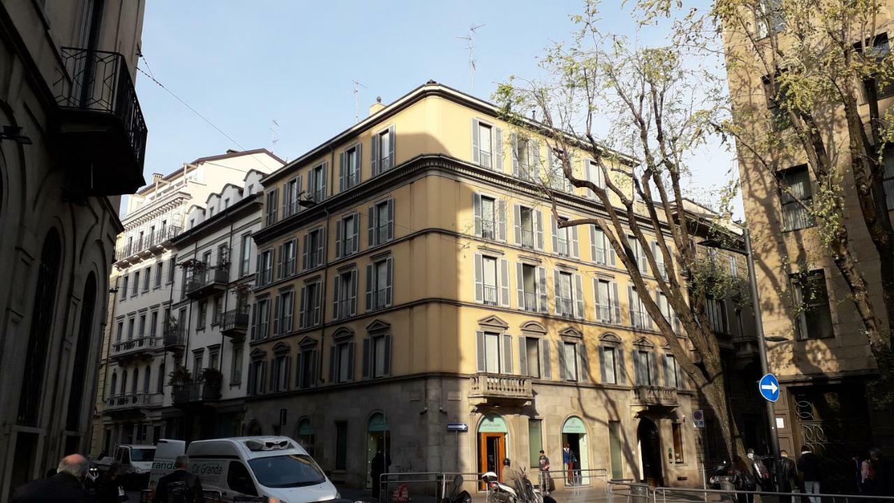 Residence Borgonuovo Uno Apartments Mediolan Zewnętrze zdjęcie